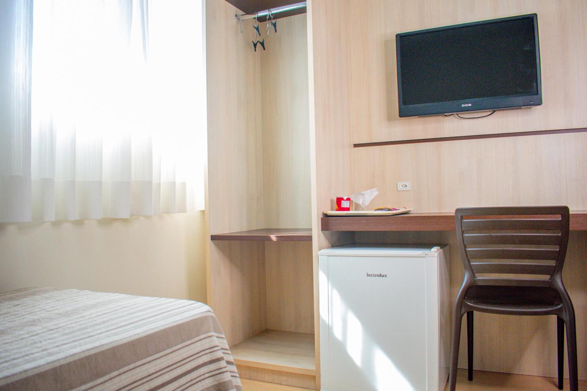 Standard Twin Room,1551137266:JPEG
