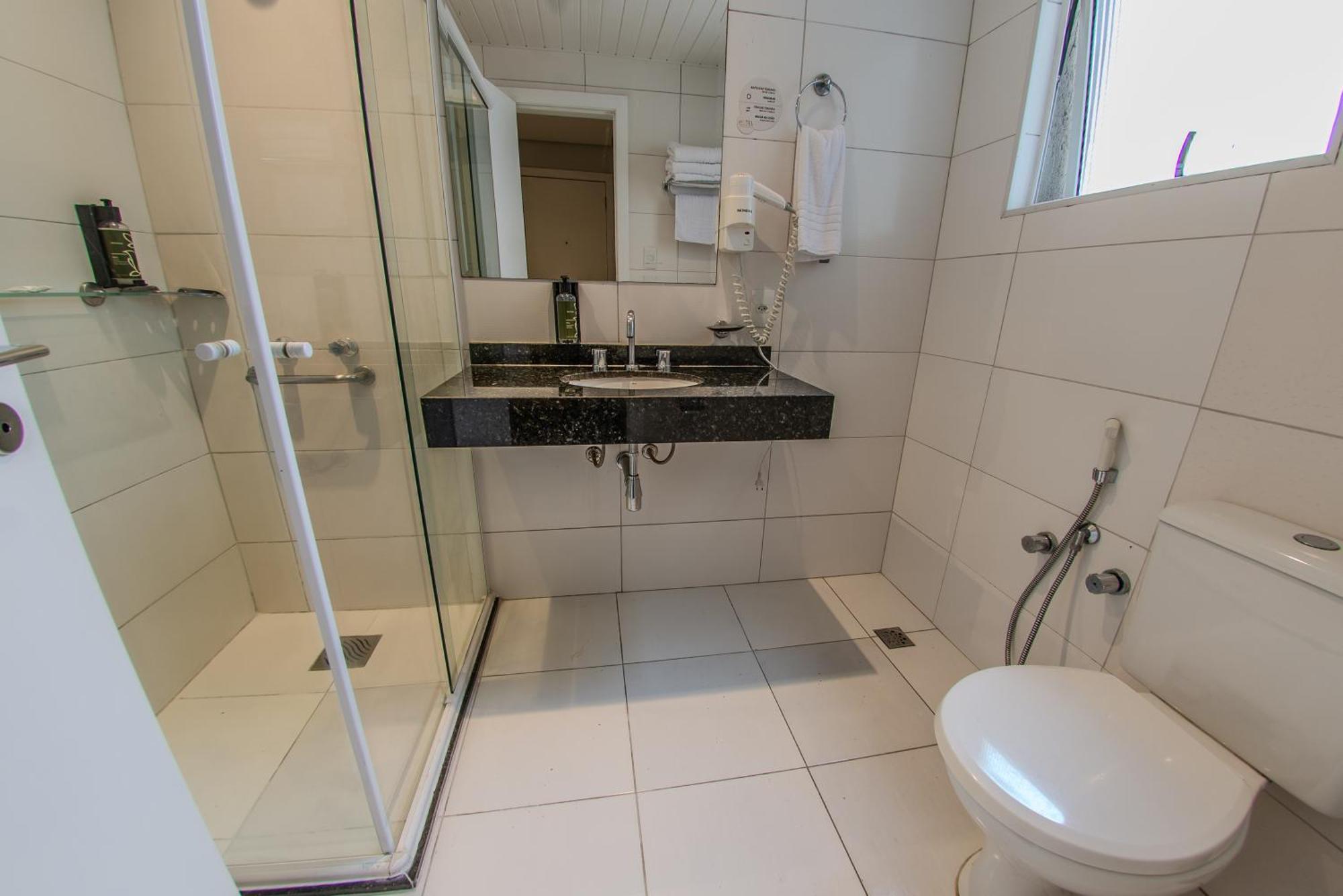Triple Room,1705569909:JPEG