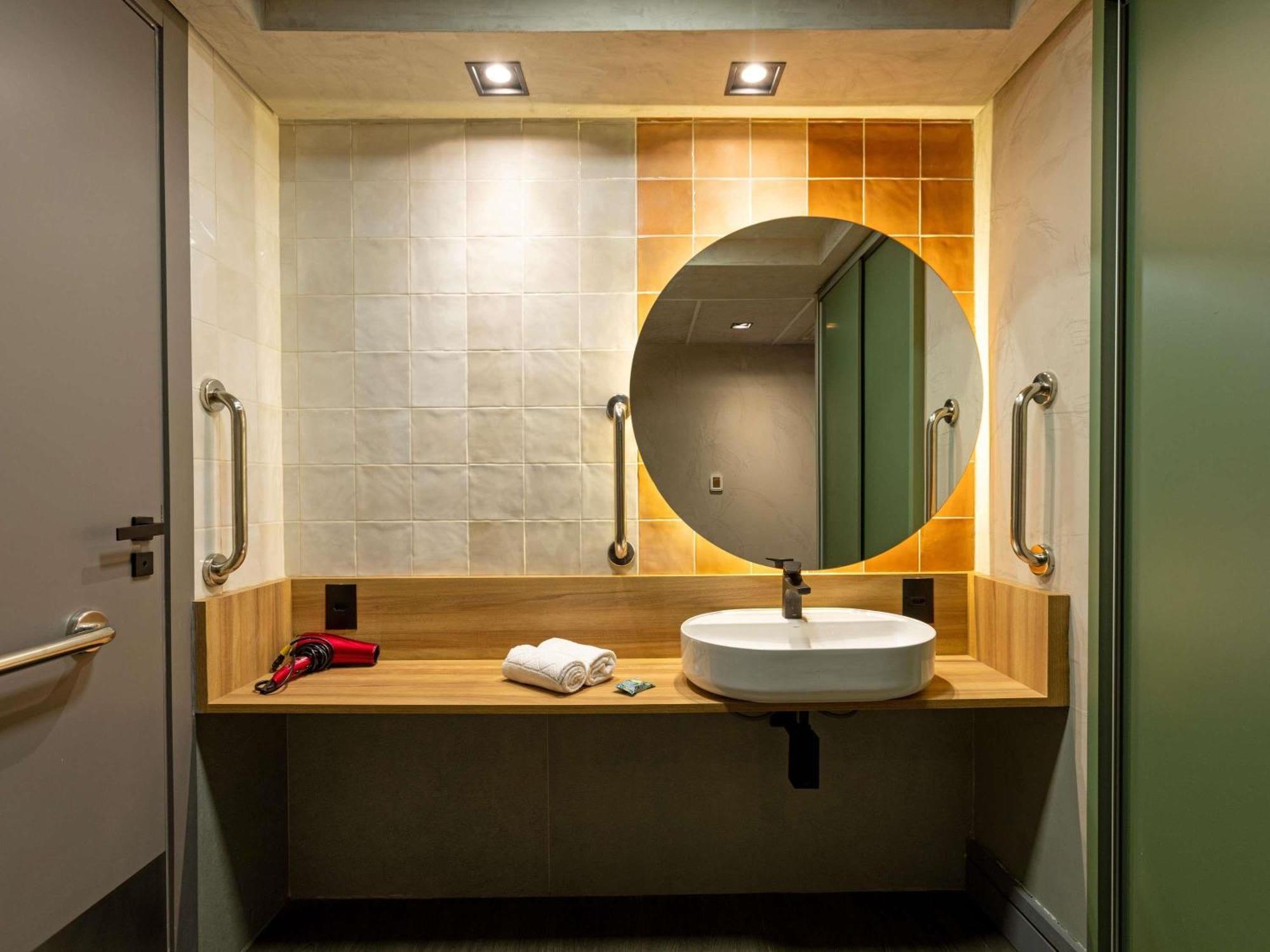 Adapted Premium Deluxe Double Room