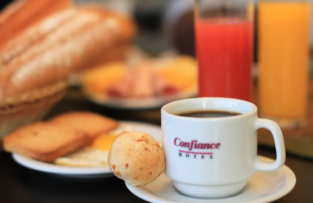 Hotel Confiance Batel-1