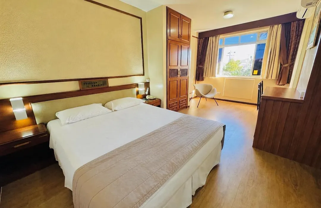 Lira Hotel-1