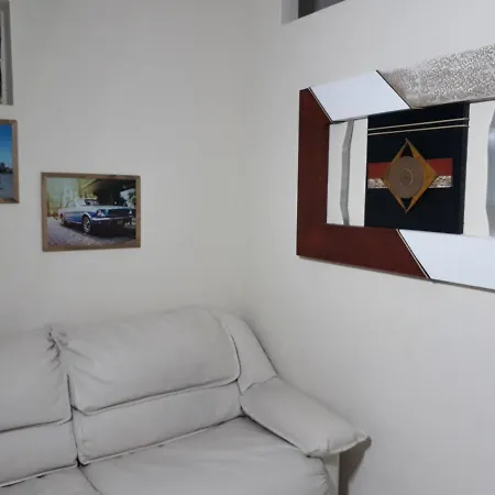 Apartamento Central Proximo A Rodoviaria E Faculdades-2
