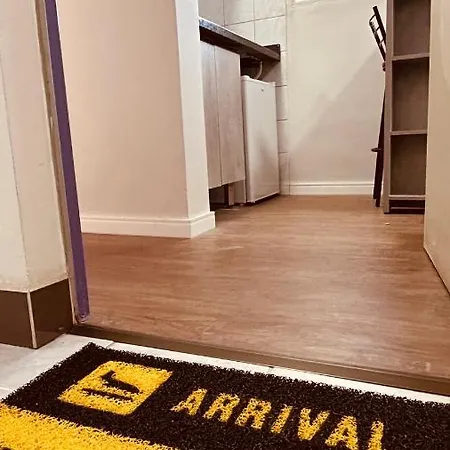 Apartamento Em Curitiba - Acomode-Se-3