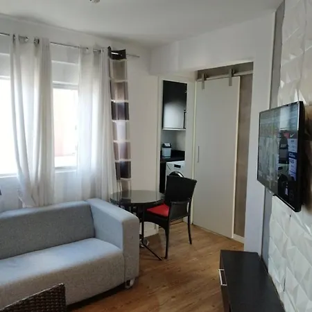 Apartamento em Curitiba Charlie Chaplin-3
