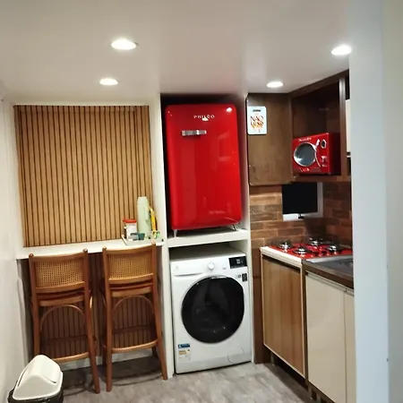 Flat Na Rua XV 2107-3