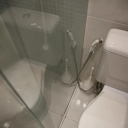 Apartamento central, novo e com garagem em Curitiba-3